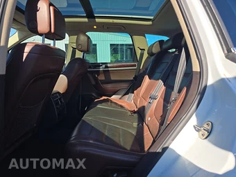 2012 Volkswagen Touareg TDI Executive - miniatura 13