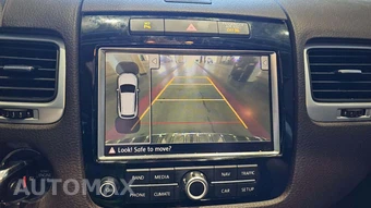 2012 Volkswagen Touareg TDI Executive - miniatura 19
