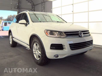 2012 Volkswagen Touareg TDI Executive - miniatura 3