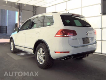 2012 Volkswagen Touareg TDI Executive - miniatura 6