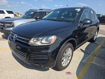 2012 Volkswagen Touareg TDI Sport w/Navigation — samochód z USA z aukcji Manheim, oferta Kup Teraz w AUTOMAX