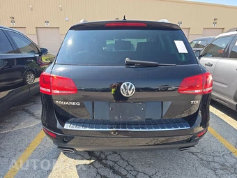 2012 Volkswagen Touareg TDI Sport w/Navigation - miniatura 5