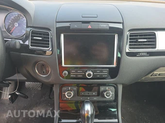 2012 Volkswagen Touareg V6 Sport w/Navigation - miniatura 11