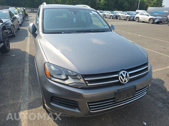 2012 Volkswagen Touareg V6 Sport w/Navigation - miniatura 2