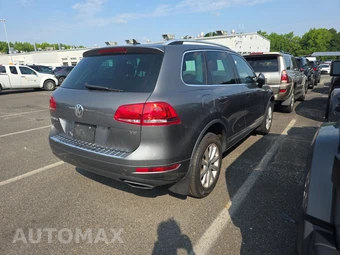 2012 Volkswagen Touareg V6 Sport w/Navigation - miniatura 4