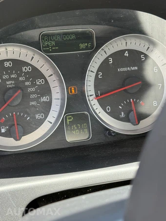 2012 Volvo C70 T5 – miniatura 9