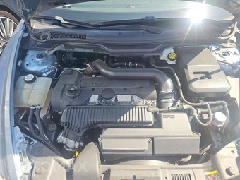 2012 Volvo C70 T5 – miniatura 15