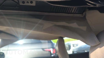 2012 Volvo C70 T5 – miniatura 19