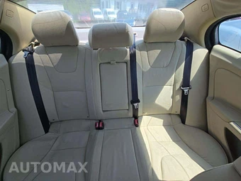 2012 Volvo S60 T5 – miniatura 23