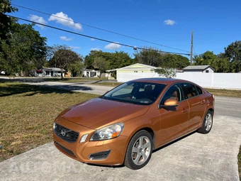 2012 Volvo S60 T5 – miniatura 4