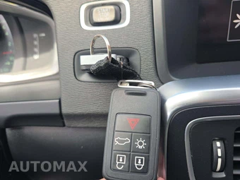 2012 Volvo S60 T5 – miniatura 8