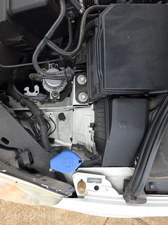 2012 Volvo S60 T5 – miniatura 21