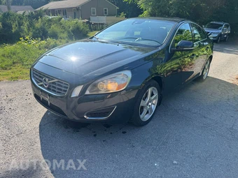 2012 Volvo S60 T5 — samochód z USA z aukcji Manheim, oferta Kup Teraz w AUTOMAX