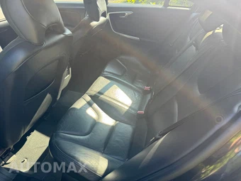 2012 Volvo S60 T5 – miniatura 10