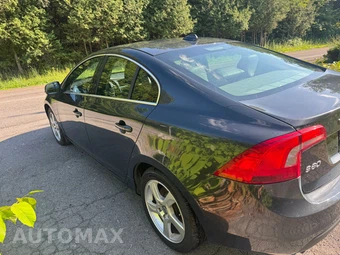 2012 Volvo S60 T5 – miniatura 9