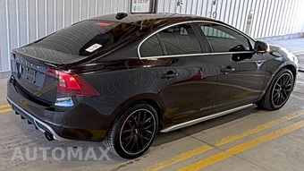 2012 Volvo S60 T6 R-Design – miniatura 4