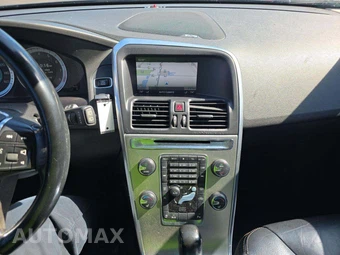 2012 Volvo XC60 T6 R-Design Premier Plus – miniatura 12