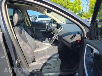 2012 Volvo XC60 T6 R-Design Premier Plus – miniatura 2