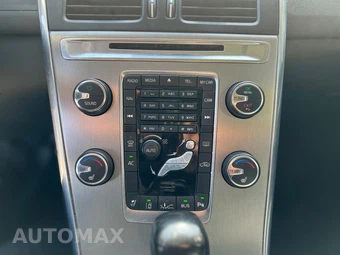 2012 Volvo XC60 T6 R-Design Premier Plus - miniatura 12