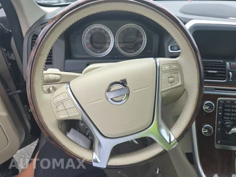 2012 Volvo XC60 T6 – miniatura 10