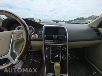 2012 Volvo XC60 T6 – miniatura 11