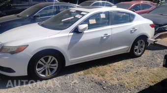 2013 Acura ILX - miniatura 10