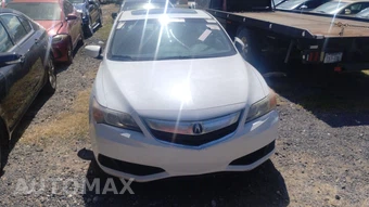 2013 Acura ILX - miniatura 11