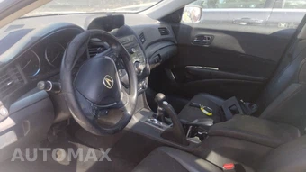 2013 Acura ILX - miniatura 8