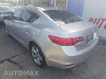 2013 Acura ILX w/Premium Pkg – miniatura 2