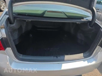 2013 Acura TSX Sedan w/Technology Pkg – miniatura 9