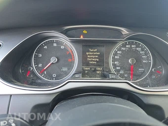 2013 Audi A4 2.0T Premium Plus Sedan – miniatura 12
