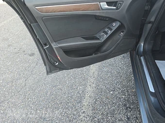 2013 Audi A4 2.0T Premium Plus Sedan – miniatura 9