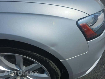 2013 Audi A4 2.0T Premium Plus Sedan – miniatura 24
