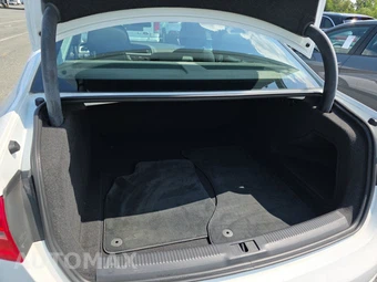 2013 Audi A4 2.0T Premium Sedan – miniatura 16