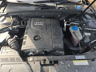 2013 Audi A4 2.0T Premium Sedan – miniatura 15