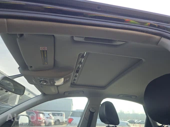 2013 Audi A4 2.0T Premium Sedan – miniatura 21