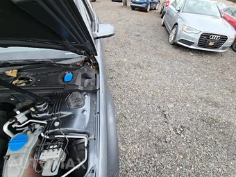 2013 Audi A4 2.0T Premium Sedan – miniatura 32