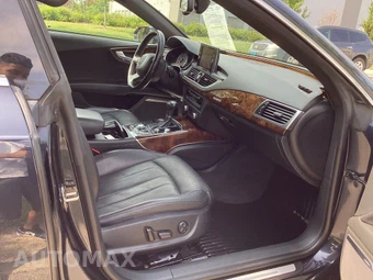 2013 Audi A7 3.0T Prestige - miniatura 15