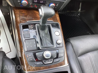 2013 Audi A7 3.0T Prestige - miniatura 18