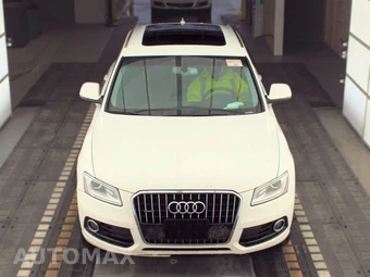 2013 Audi Q5 2.0T Premium Plus - miniatura 2