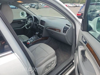 2013 Audi Q5 2.0T Premium Plus – miniatura 8