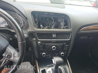 2013 Audi Q5 2.0T Premium – miniatura 10
