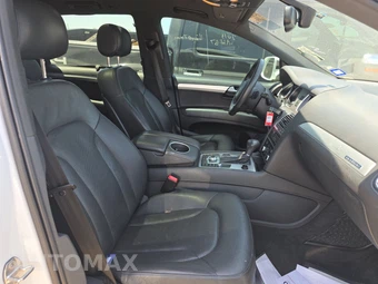 2013 Audi Q7 3.0T S line Prestige - miniatura 8