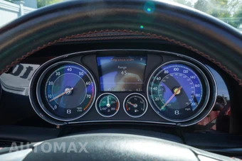 2013 Bentley Continental GT V8 Convertible - miniatura 28