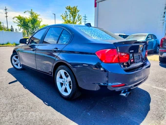 2013 BMW 3 Series 328i xDrive - miniatura 4