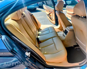 2013 BMW 3 Series 328i xDrive - miniatura 9