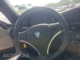 2013 BMW 3 Series Convertible 328i - miniatura 16