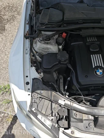 2013 BMW 3 Series Convertible 328i - miniatura 23