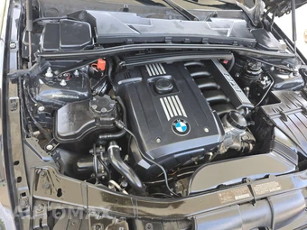 2013 BMW 3 Series Convertible 328i - miniatura 29