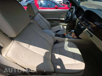 2013 BMW 3 Series Convertible 335i - miniatura 15